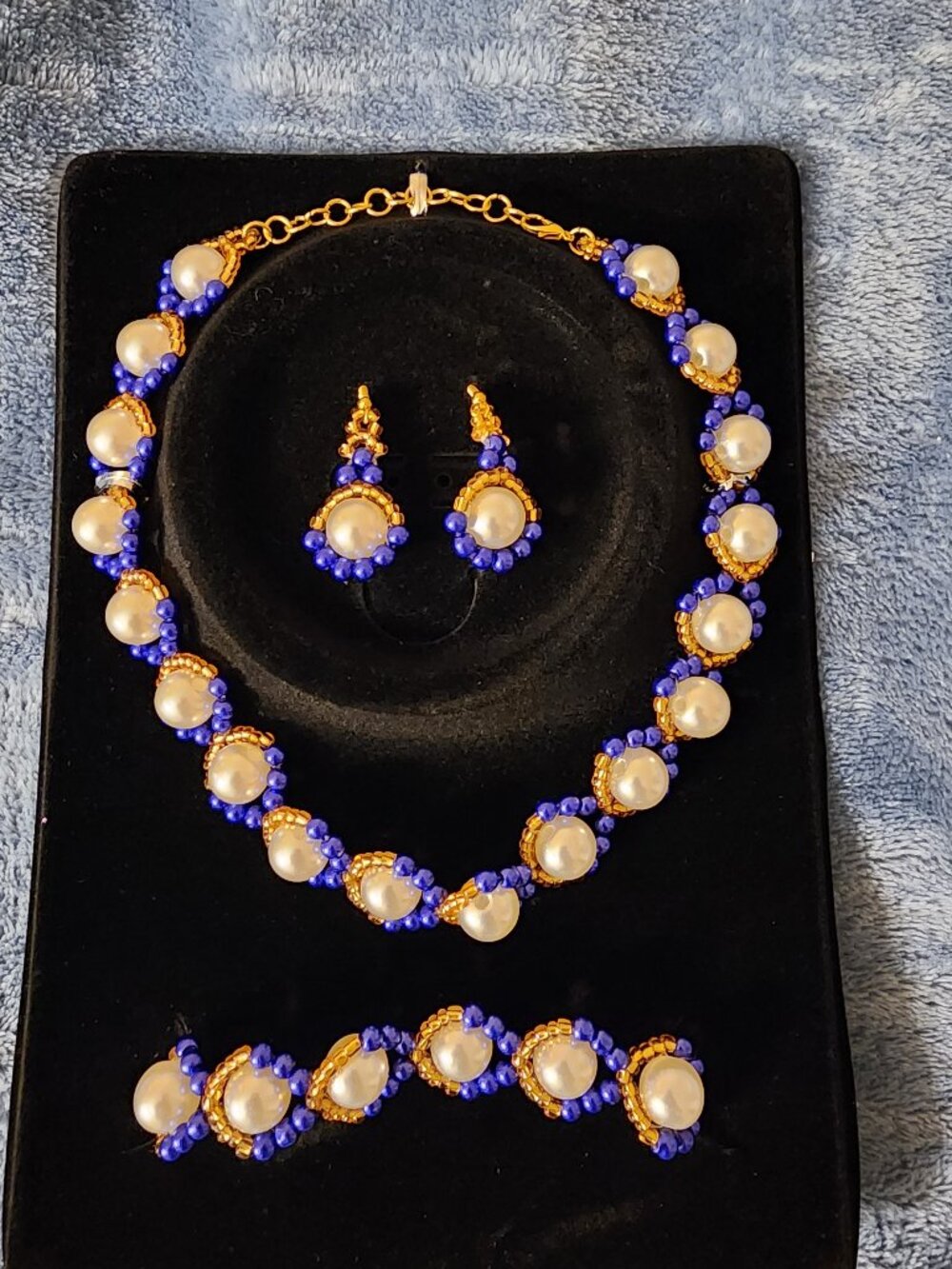 Handcrafted Royal Blue Pearl Jewelry Set | Necklace Bracelet Earrings